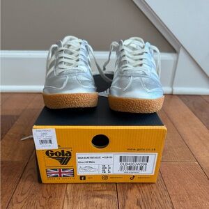 Women Gola Elan Metallic Sneaker